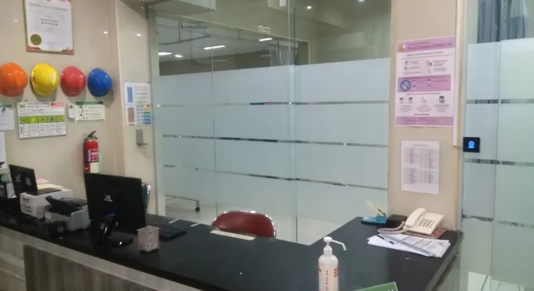 Pintu otomatis di IGD RS Salak Bogor 