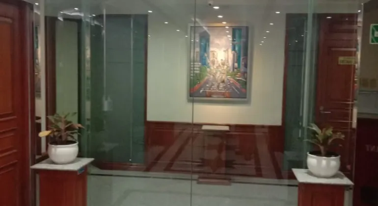Pintu Otomatis Di Gedung PLN Gambir Jakarta 