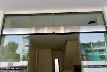 Pintu Otomatis Kaca Di BARSA CITY Jogjakarta